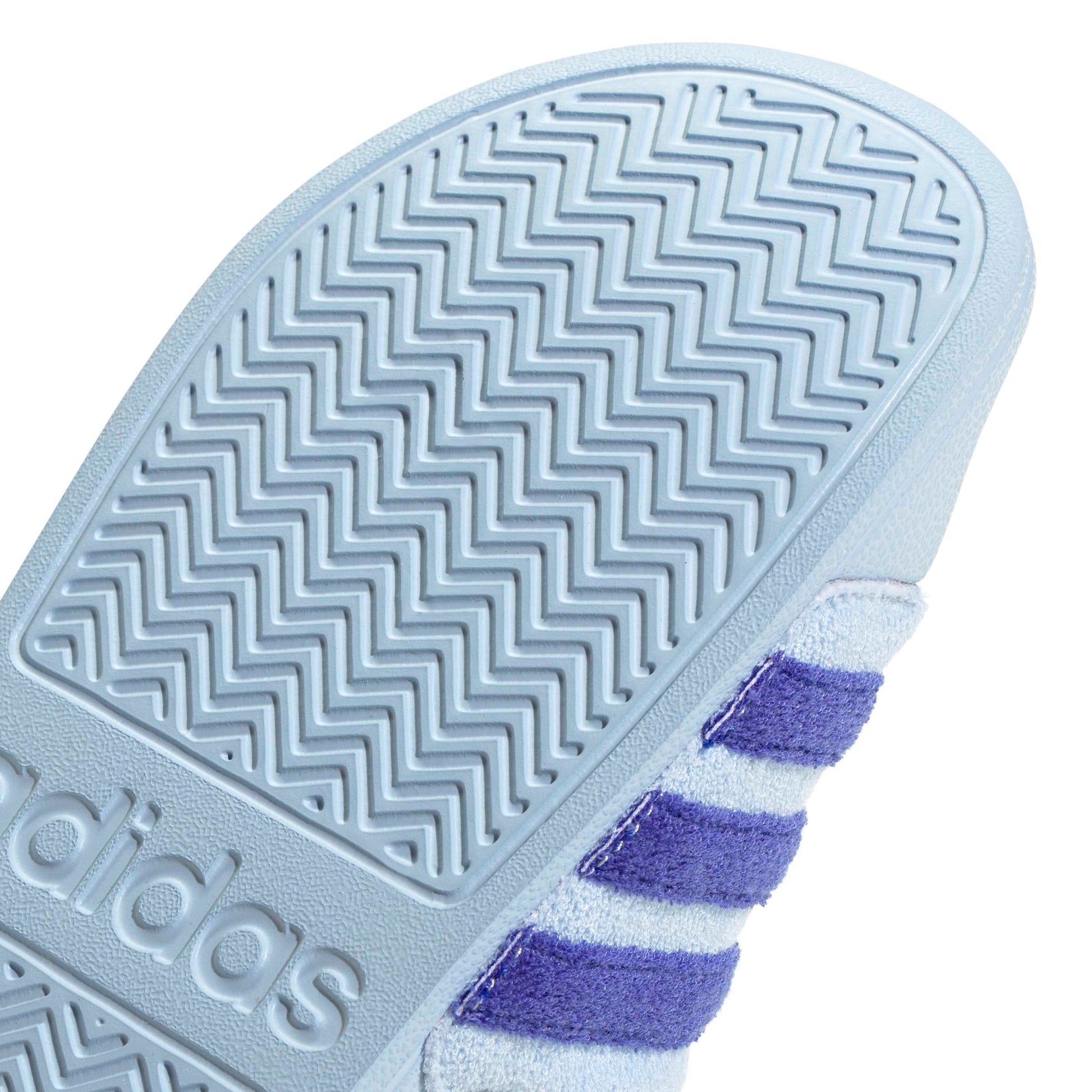 ADILETTE NOSHOWER