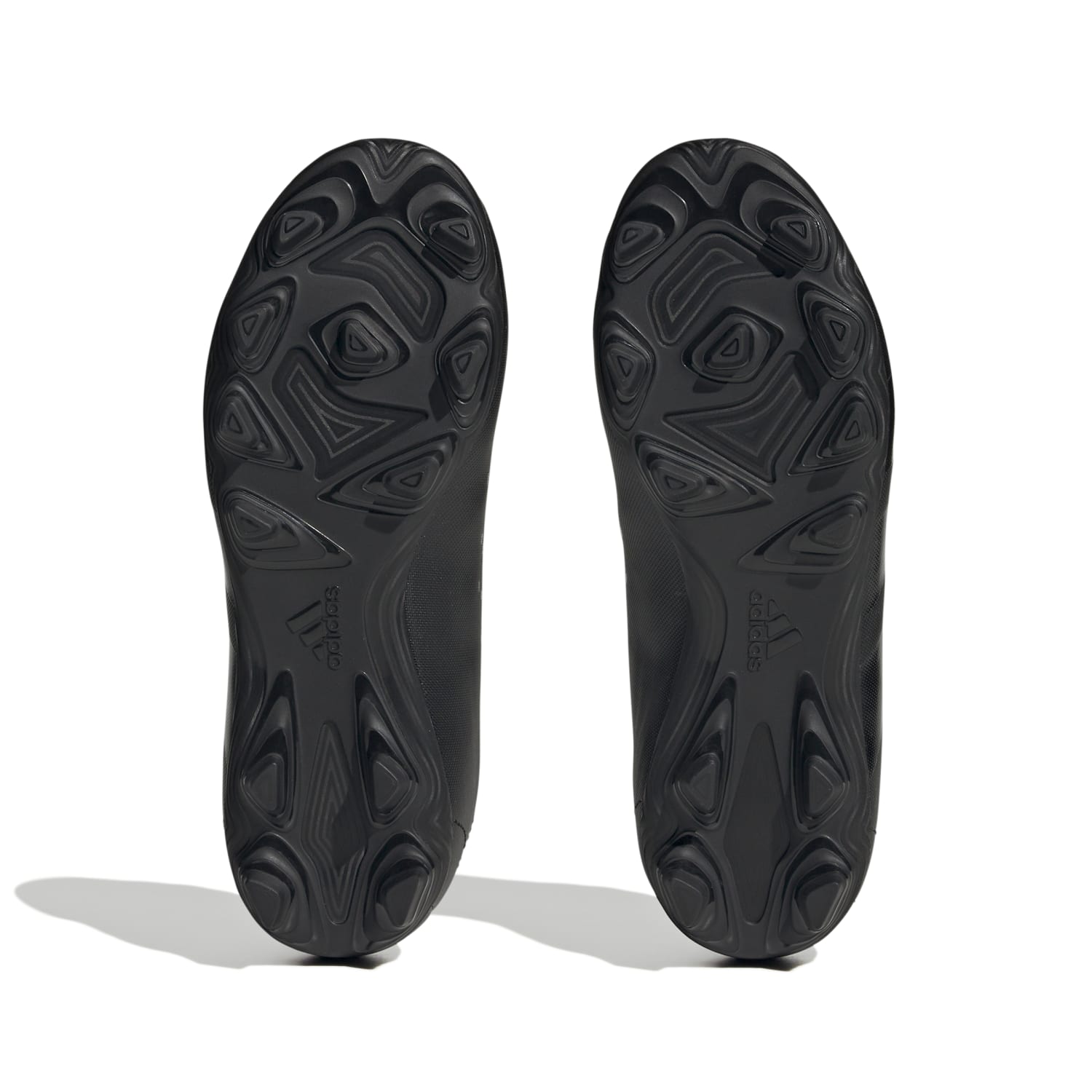 PREDATOR ACCURACY.4 FxG J