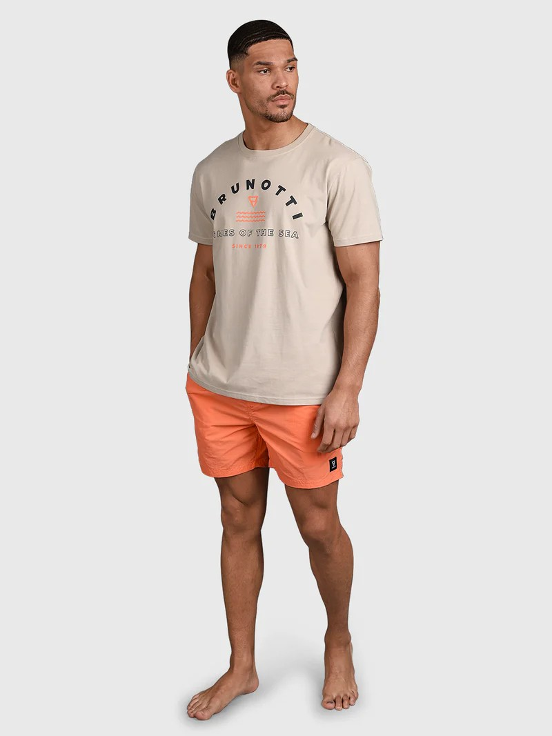 Leeway Men T-shirt