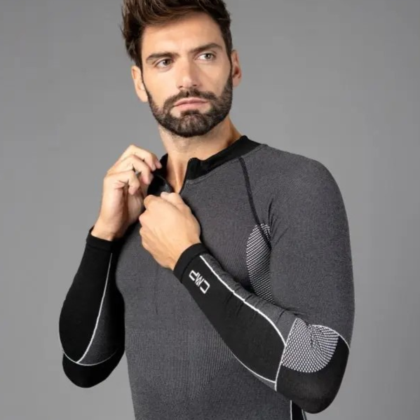 MAN SEAMLESS SWEAT