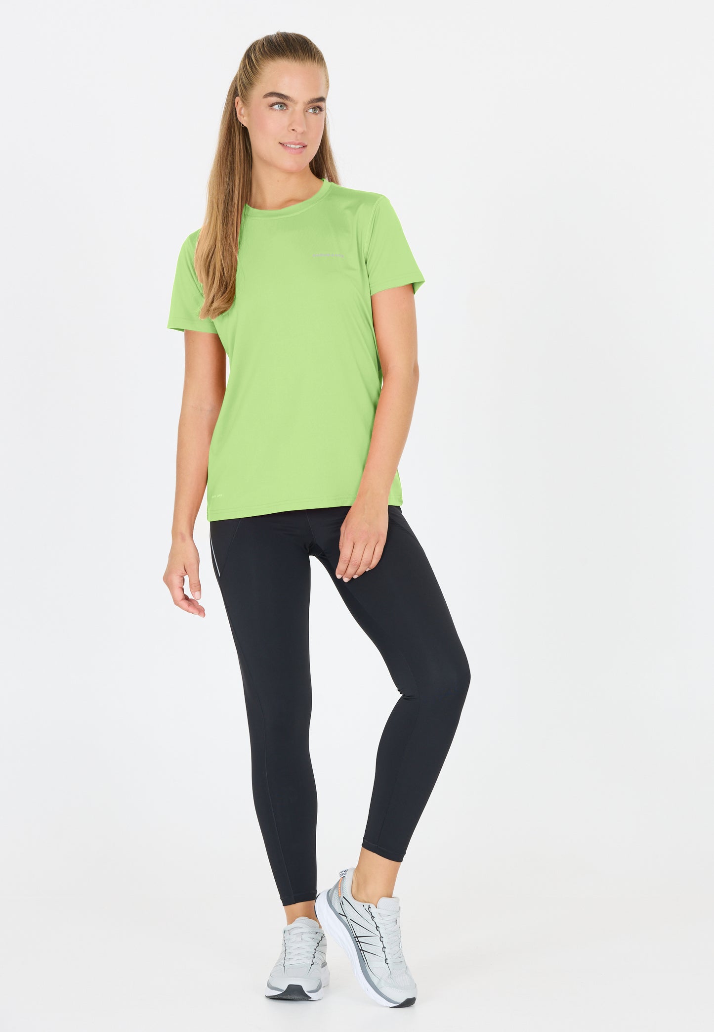 Yonan V2 W Performance SS Tee
