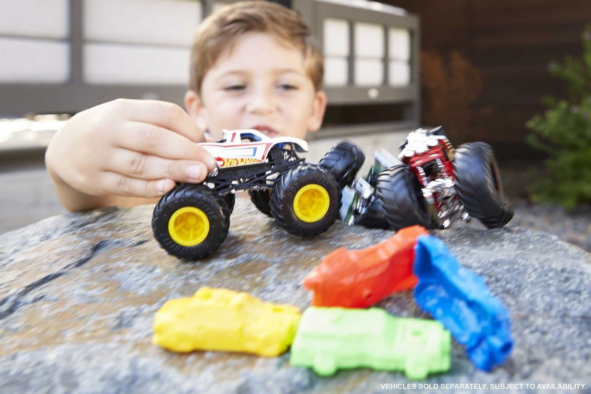HW Monster Truck