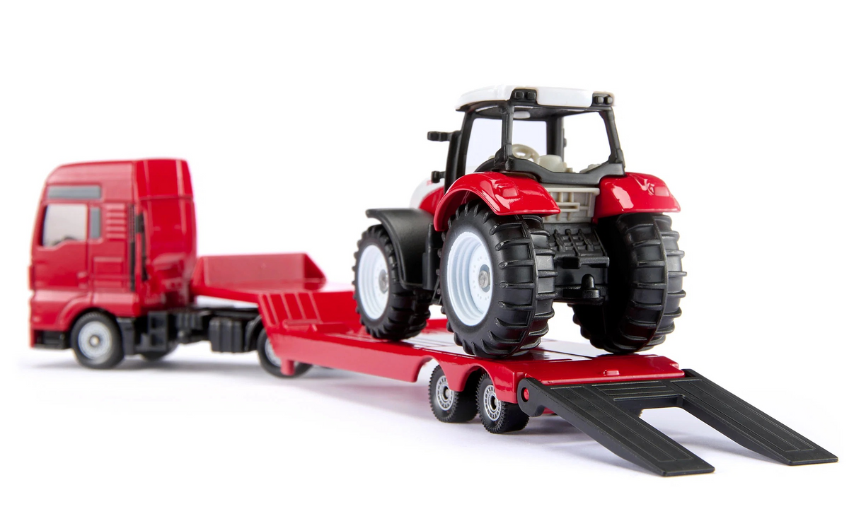 MAN LKW mit Steyr Traktor