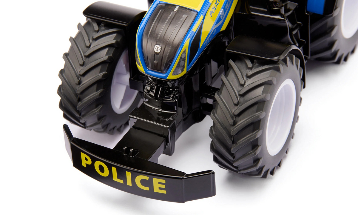 New Holland Polizei Traktor